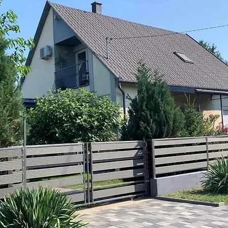 Marci Quarto em Acomodações Particulares Balatonboglár